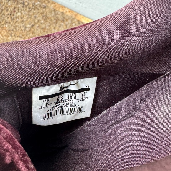 Nike Air Force 1 Velvet Rare Women’s S/ 9 Men’sS/8 - Picture 11 of 14